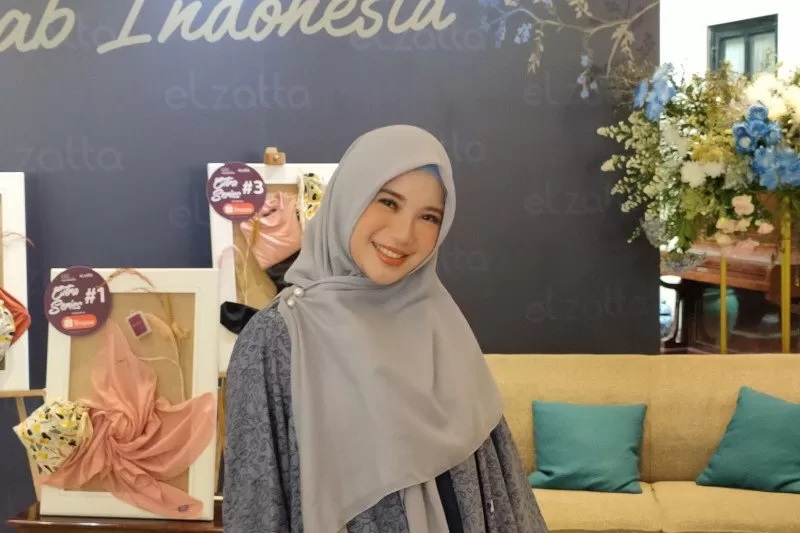 Selebritas Chacha Frederica di acara peluncuran