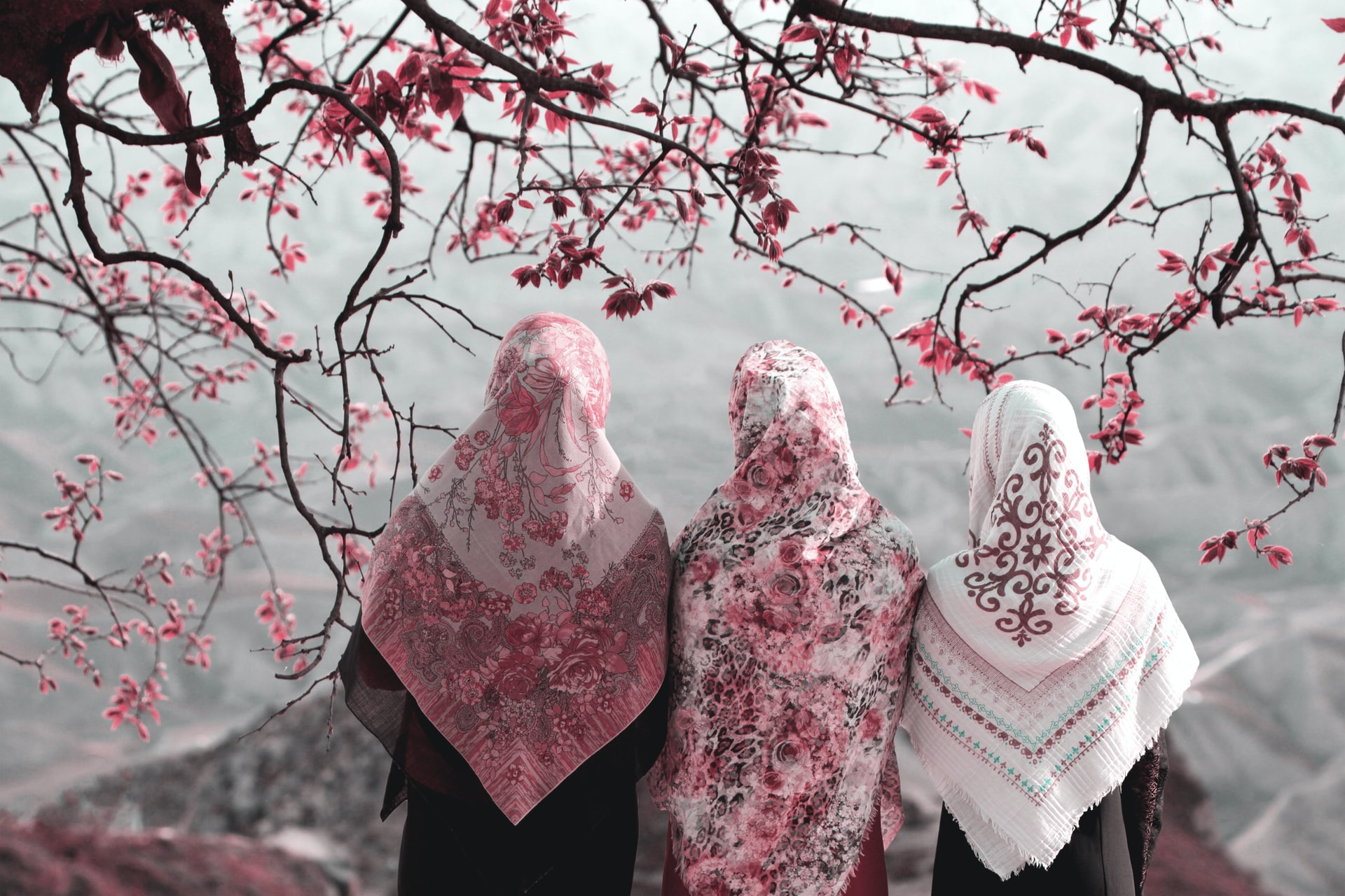 Kualitas Hijab Ditentukan Jenis Kain dan Cara Perawatannya