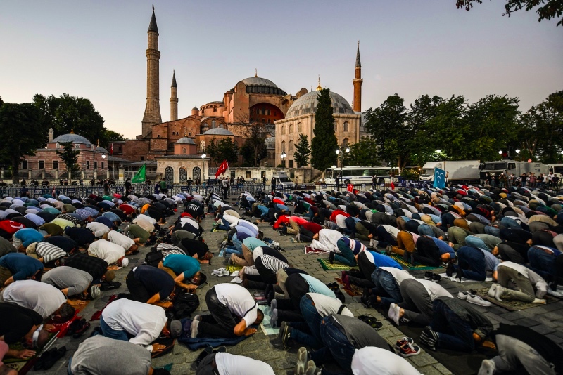 Turki Tunjuk Tiga Imam dan Lima Muazin untuk Hagia Sophia