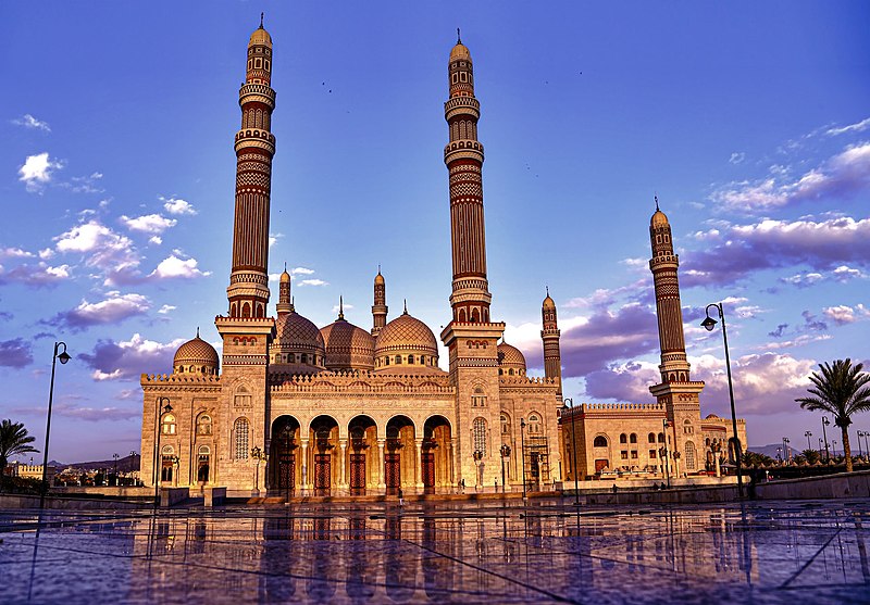 10 Masjid Terbesar di Dunia, Istiqlal Urutan ke Berapa?