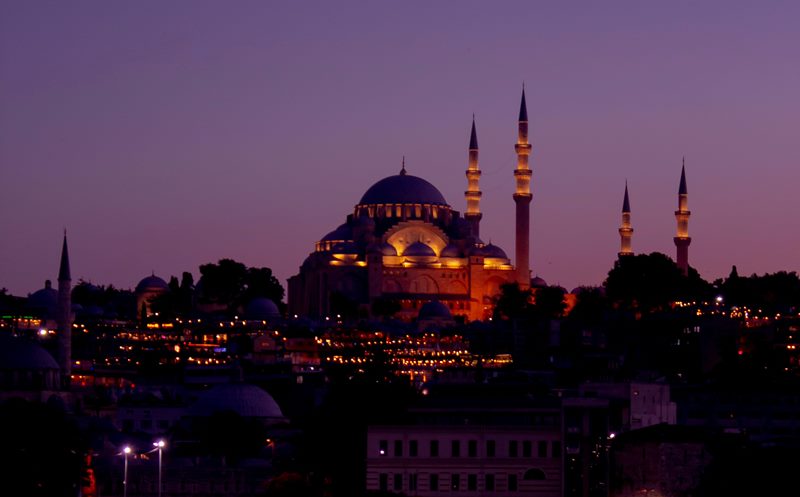 Foto: Masjid Quba (pexels-birkaybolushikayesi-12880839)