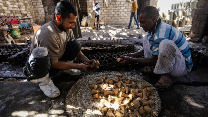 Menengok Pembuatan manisan jallab di Mesir Hulu