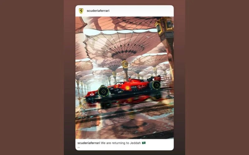 Ferrari Tidak Menghormati Masjid Nabawi Dengan Menampilkan Mobil Mereka di Dalamnya