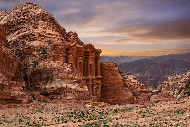 Diserbu Turis, Pendapatan Pariwisata Yordania melonjak 88%