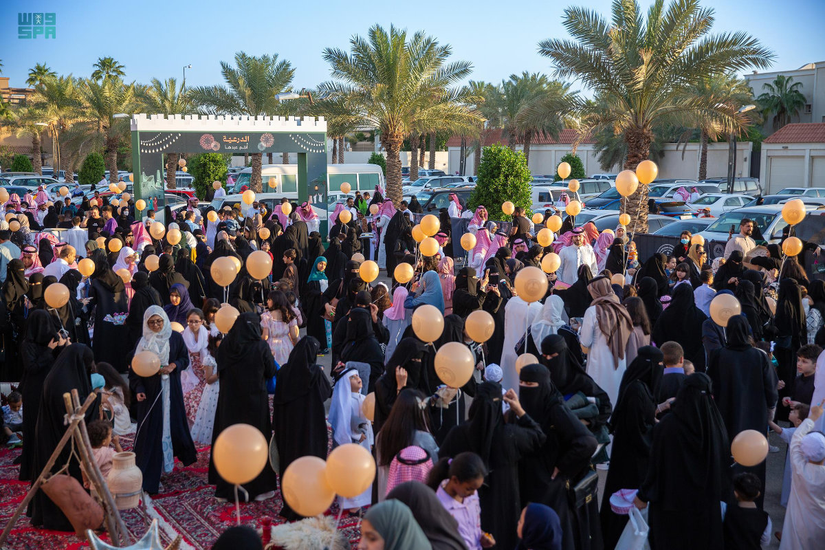 Bagaimana Orang Saudi Merayakan Idulfitri dengan Perpaduan Tradisi Lokal