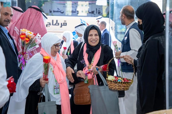 Rombongan Pertama Jemaah Haji Arab Tiba di Makkah