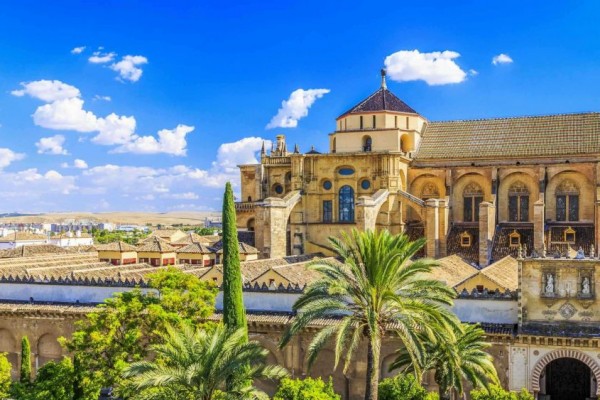 Masjid Cordoba dan Keunikan-Keunikannya