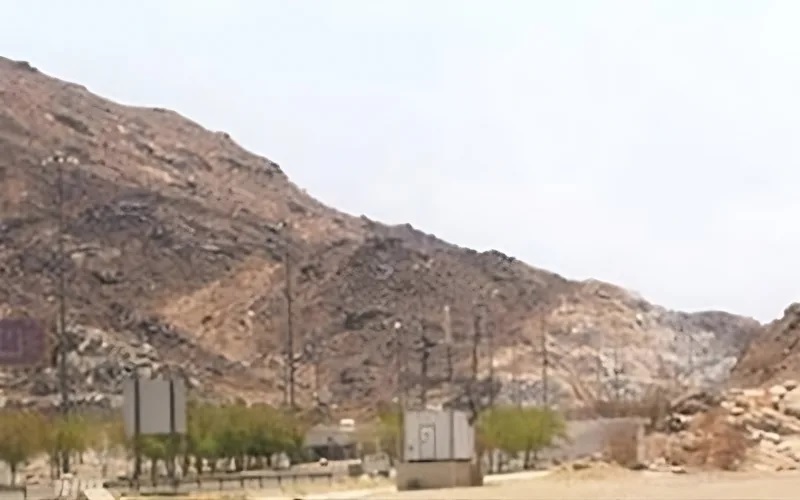 Wadi Muhassar: Tempat Ababil Melempar Batu ke Tentara Abrahah