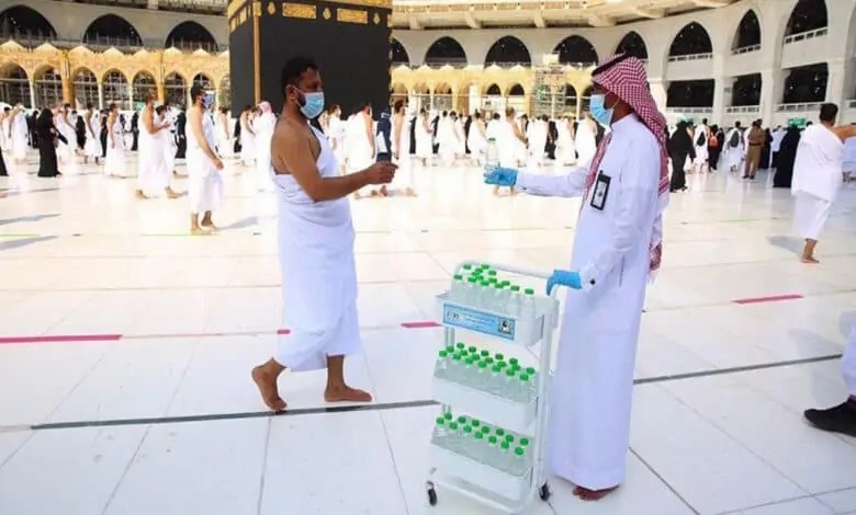 Arab Saudi: Lebih dari 40 Juta Botol Air Zamzam Siap Untuk Haji 2024