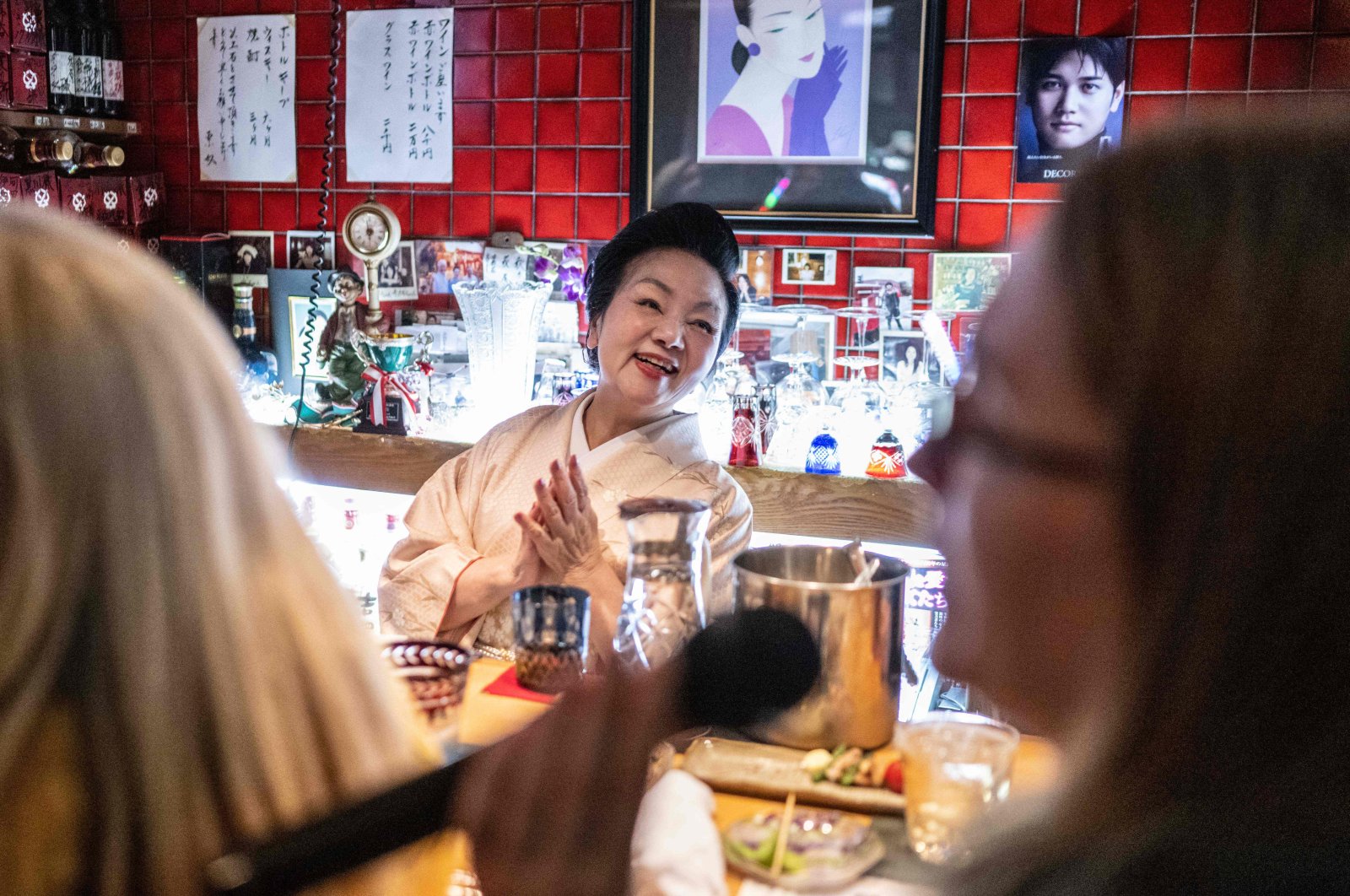 'Bar makanan ringan' Rahasia Beri Turis Cita Rasa Jepang Kuno