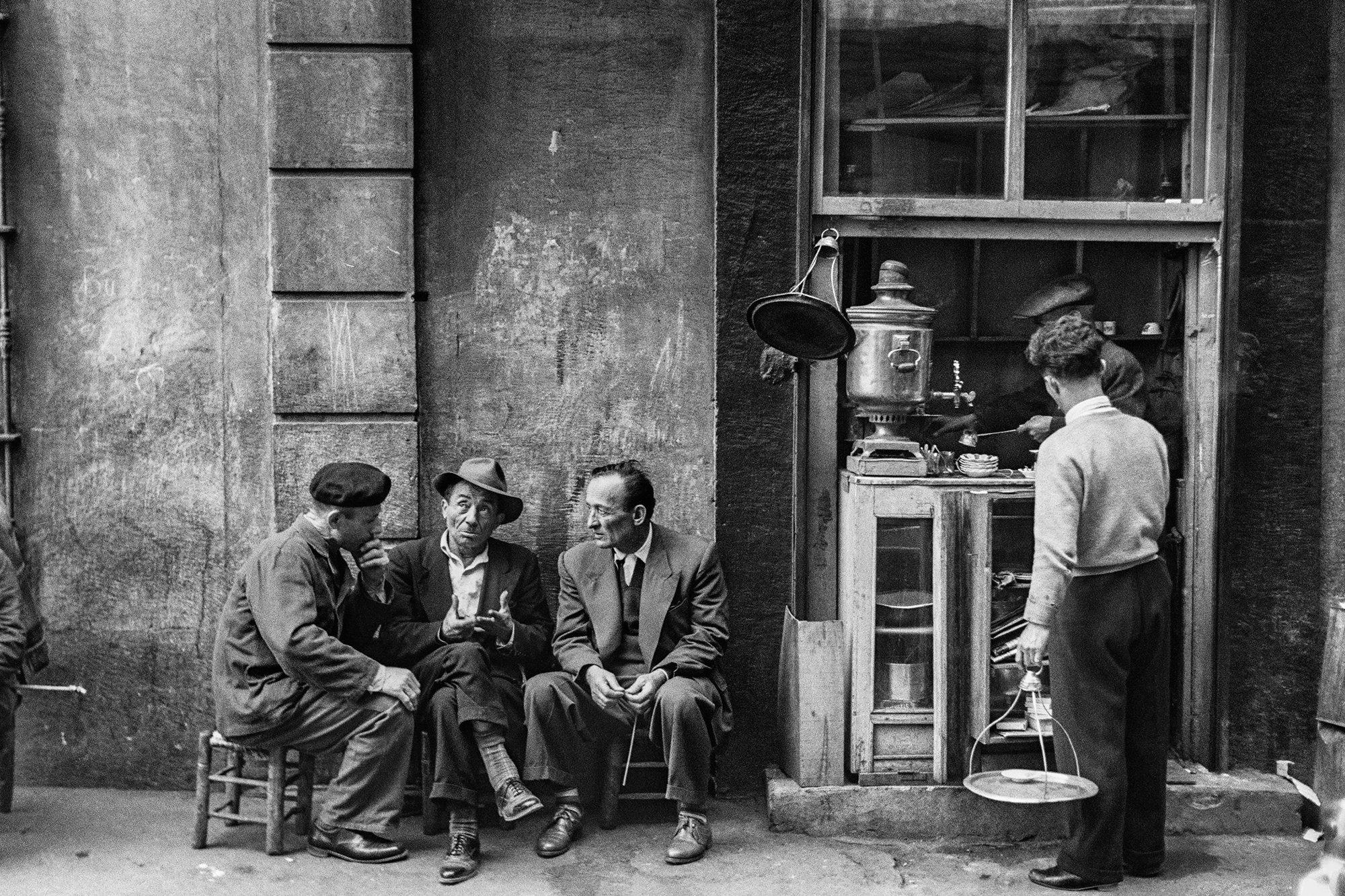 Foto Ara Guler di Beyoglu 1955