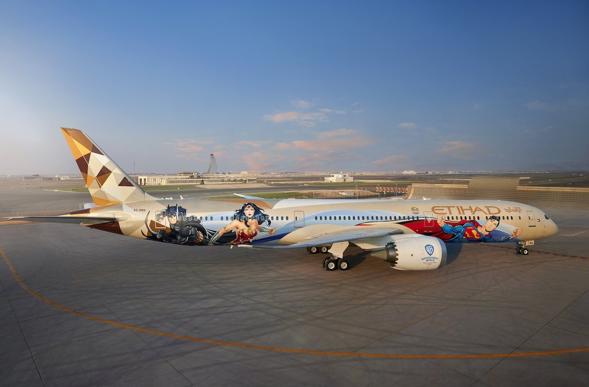 Etihad Airways Warnai Penerbangan dengan Aksi Kartun Klasik
