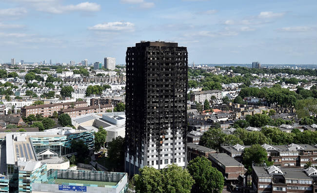 Penyelidikan Kebakaran Grenfell: Para Penyintas Muslim Tidak Diberi Akses Dapatkan Makanan Halal