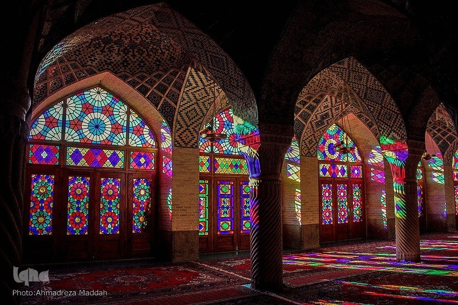 Keunikan Masjid Pink di Iran: Masjid Nasir al-Mulk yang Memukau