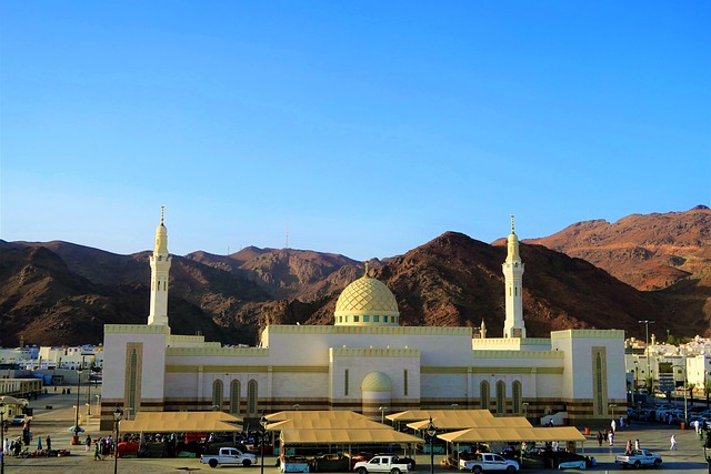 Bagaimana Hukum Salat Jumat Dengan Jemaah Di Bawah 40 Orang?