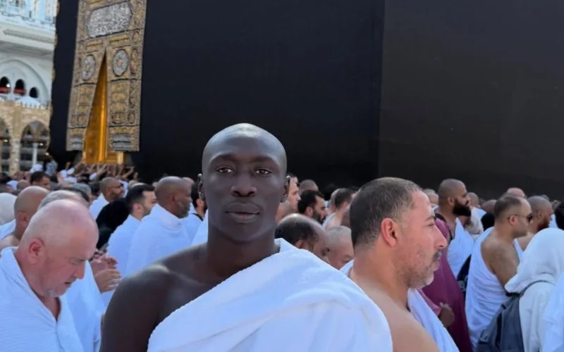 Bintang TikTok Khaby Lame Menunaikan Umrah