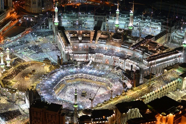 Rekor Baru, 500.000 Jemaah Umrah Kunjungi Masjidil Haram dalam Sehari Selama Ramadan 2025