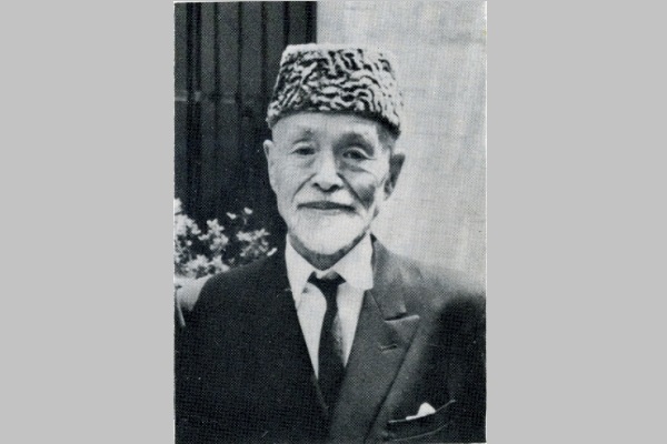 Siapa Penerjemah Al Quran Pertama ke Bahasa Jepang?
