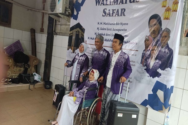 Nenek Sumbuk, Jamaah Tertua di Musim Haji 2025