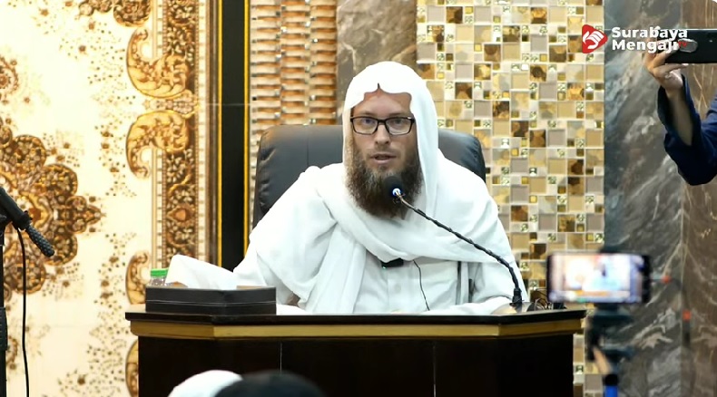 Kisah Lucu Awal Masuk Islam Ustadz Ahmad van der Pool