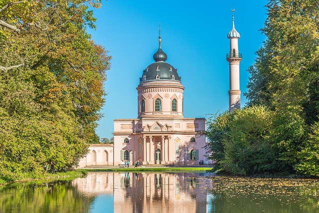 Masjid Schwetzingen: Simbol Toleransi dan Arsitektur Eksotik di Jantung Jerman