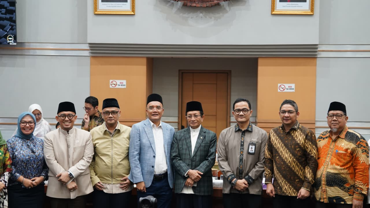 DPR dan Kemenag Evaluasi Penyelenggaraan Haji 2025