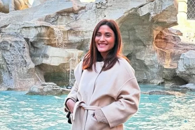 Kisah Mualaf Samanta Elsener, Adik Darius Sinathrya
