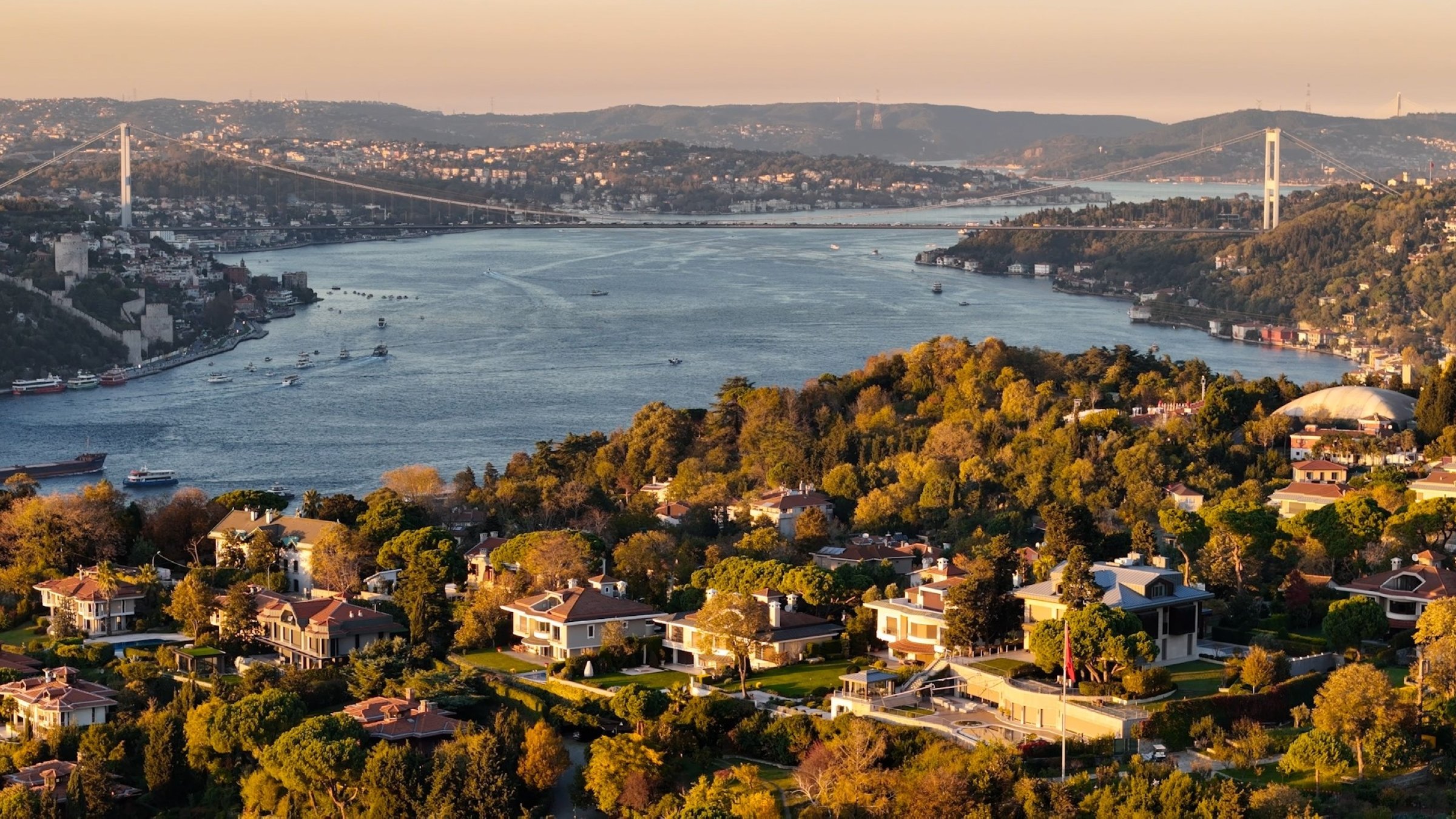 Istanbul Dinobatkan Sebagai Kota Terbaik Eropa pada Wanderlust Awards 2025