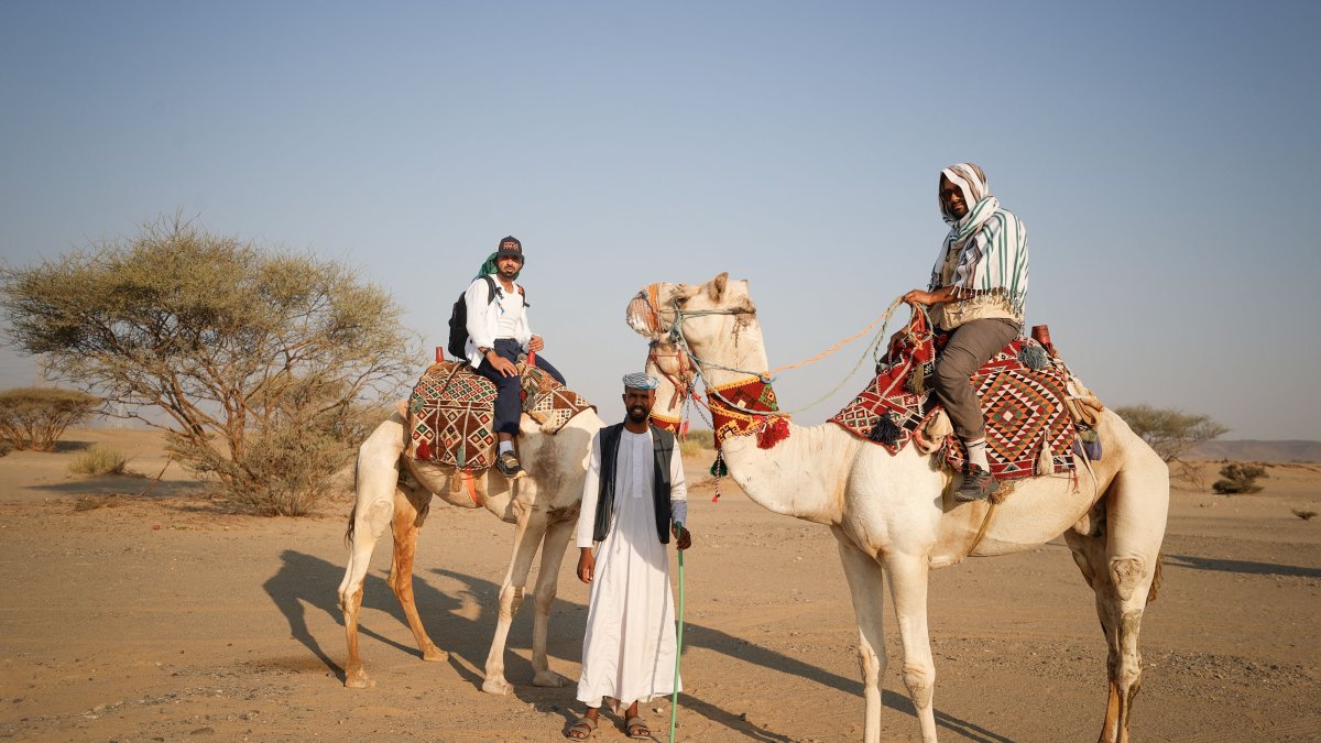 Menapaktilasi Jejak Hijrah: Muslim dari Berbagai Negara Telusuri Rute Nabi Muhammad