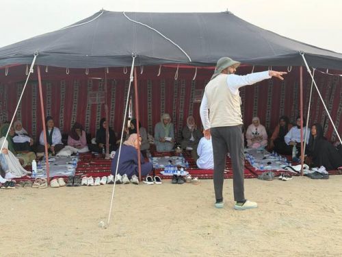 Jejak Hijrah Rasulullah: 22 Muslimah Menapaki Perjalanan Suci dari Makkah ke Madinah