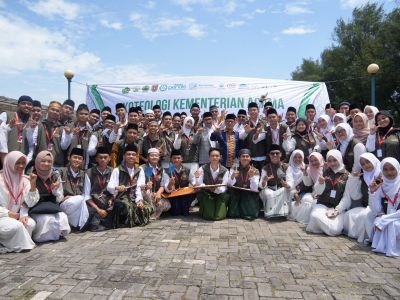 Kemenag Libatkan Gen Z Rohis Perkuat Gerakan Ekoteologi Hadapi Krisis Iklim