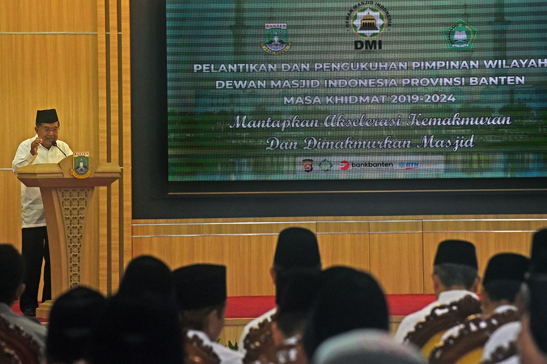 Ketua Umum  DMI H Jusuf  Kalla saat memberikan sambutan dalam pelantikan Pengurus Wilayah (PW) DMI Banten di Serang. 